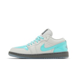 Air Jordan 1 Low SE  Polaroid