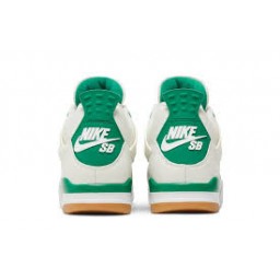 Nike SB x Air Jordan 4 Retro 'Pine Green'